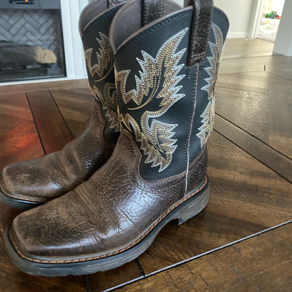 Ariat Dark Brown Leather Boots